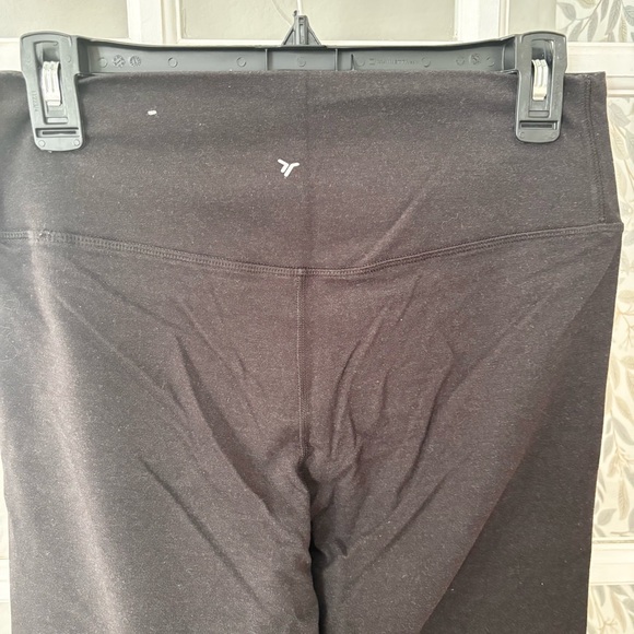 OLD NAVY PowerChill Extra High-Rise Crop Leggings Sz L (3) - Picture 4 of 10